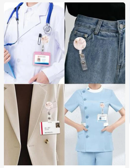 Retractable nurse badge holders